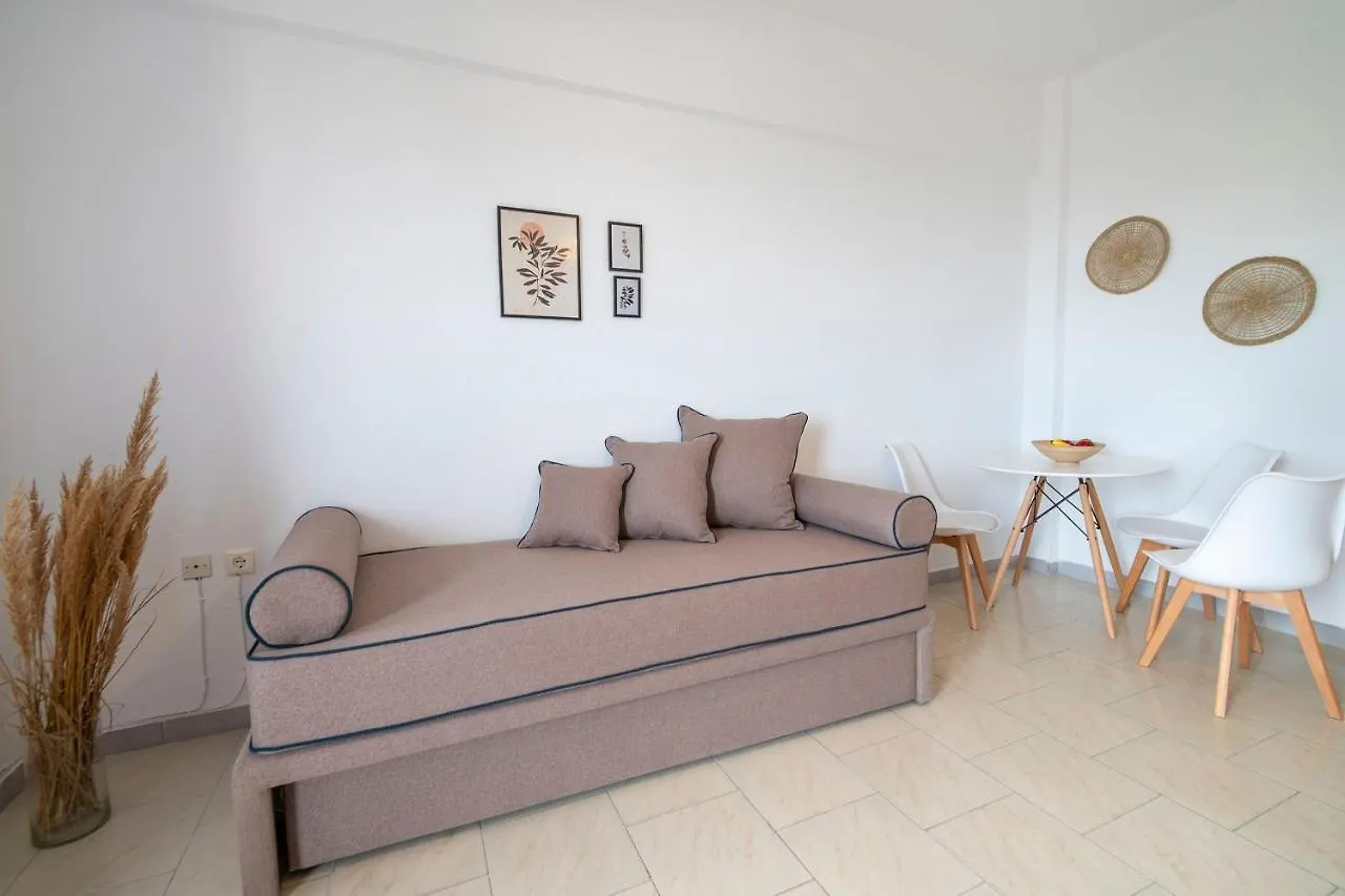Seaview Studios Kriopigi 0*,